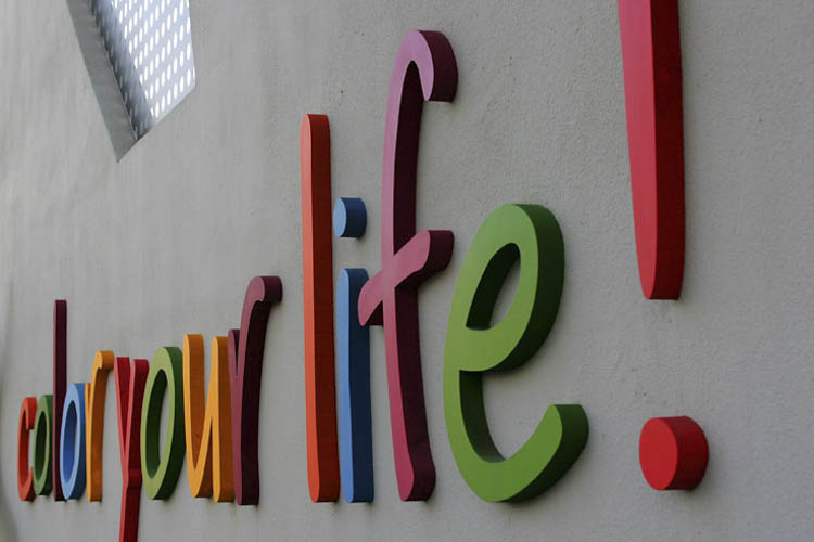 color your life!