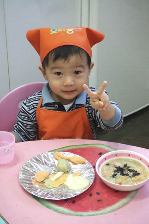 [요미요미]동훈이가 다니는 요리미술..놀이방...