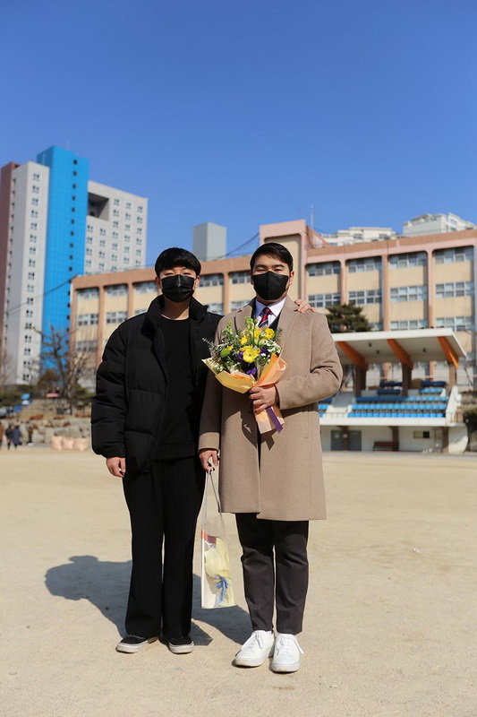 동화고 졸업