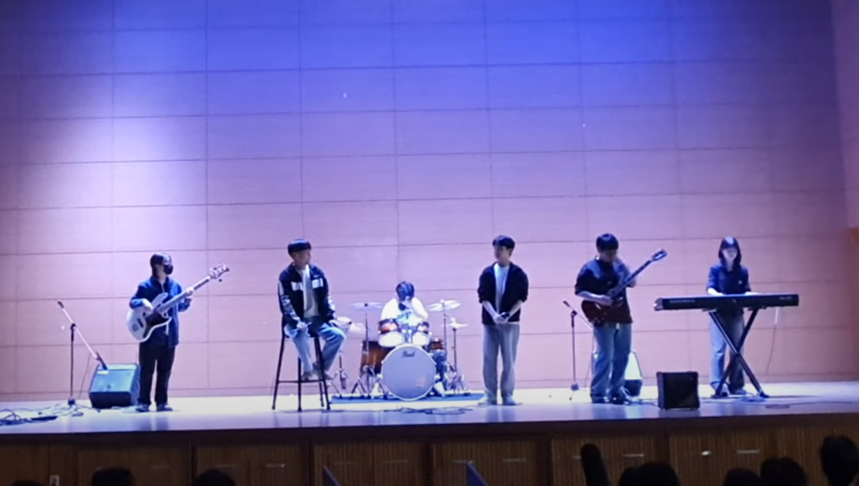 지훈이 별가람고 2024 봄 버스킹